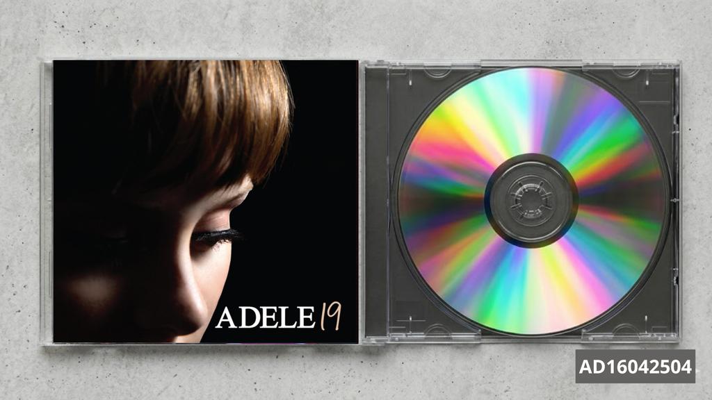 Adele – 19 FanMade CD | Soul Pop Debut | Custom Collectible Disc | Emotional Music Gift